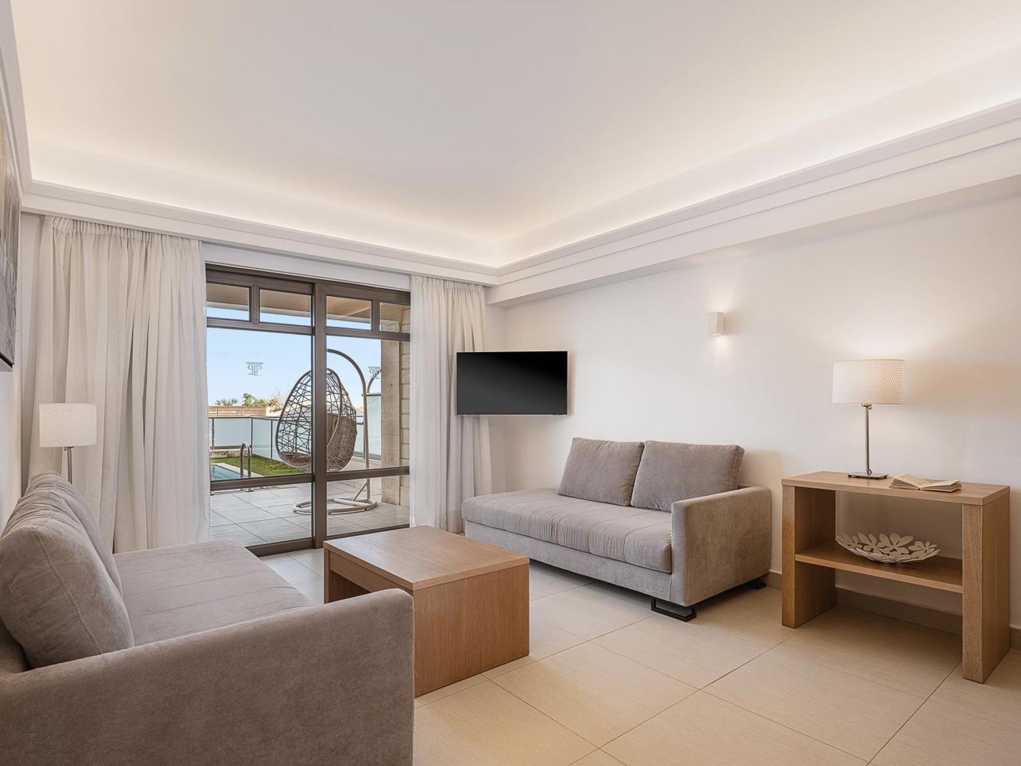 Porto Platanias & 5*